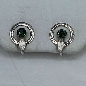 Van Dell vintage sterling silver and glass emerald screw back earrings
